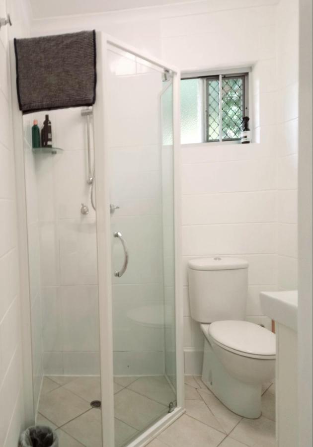 J & Ella'S Holiday House - 2 Bedroom, 2 Bathroom Home Cooktown Extérieur photo