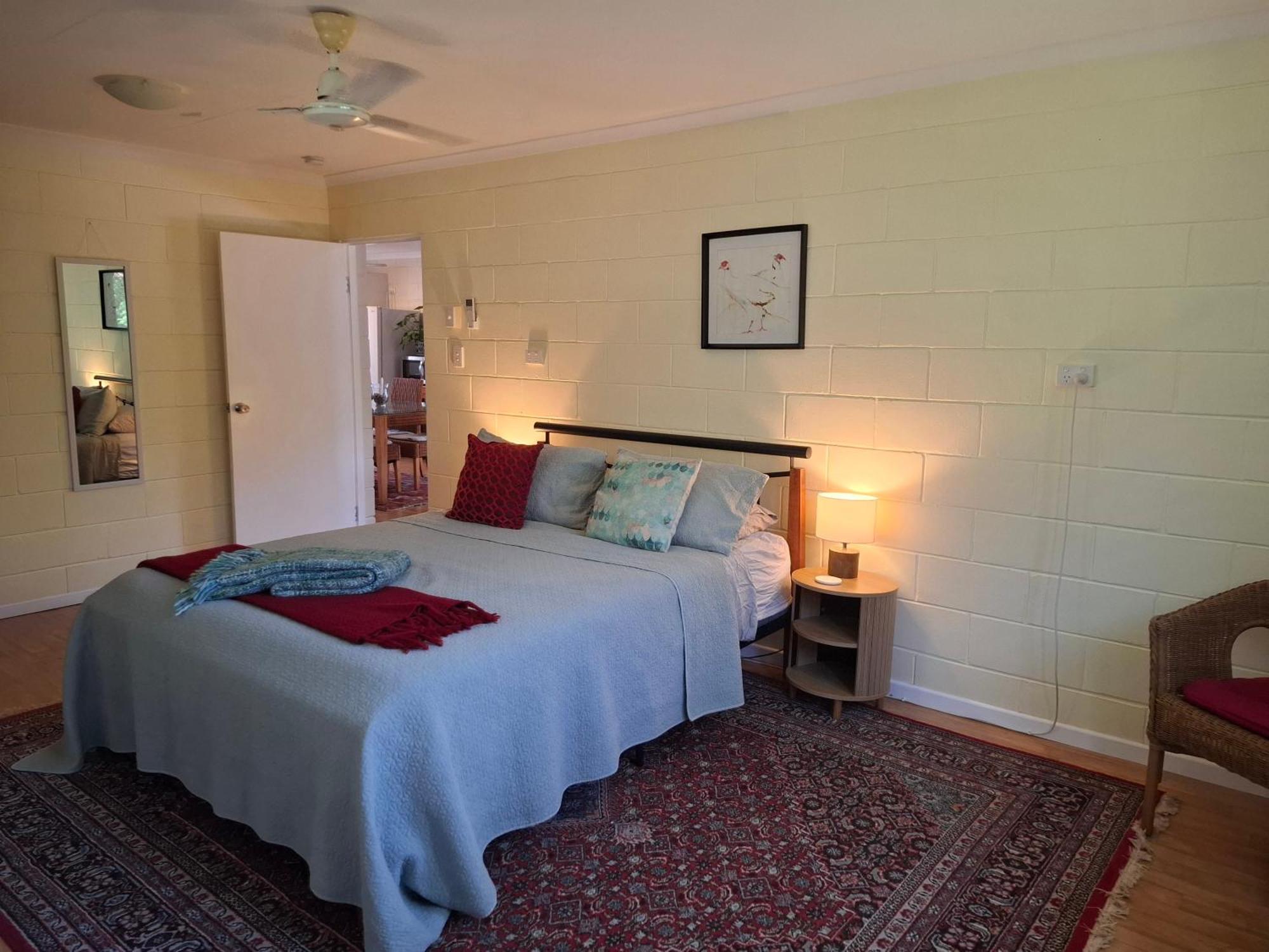 J & Ella'S Holiday House - 2 Bedroom, 2 Bathroom Home Cooktown Extérieur photo