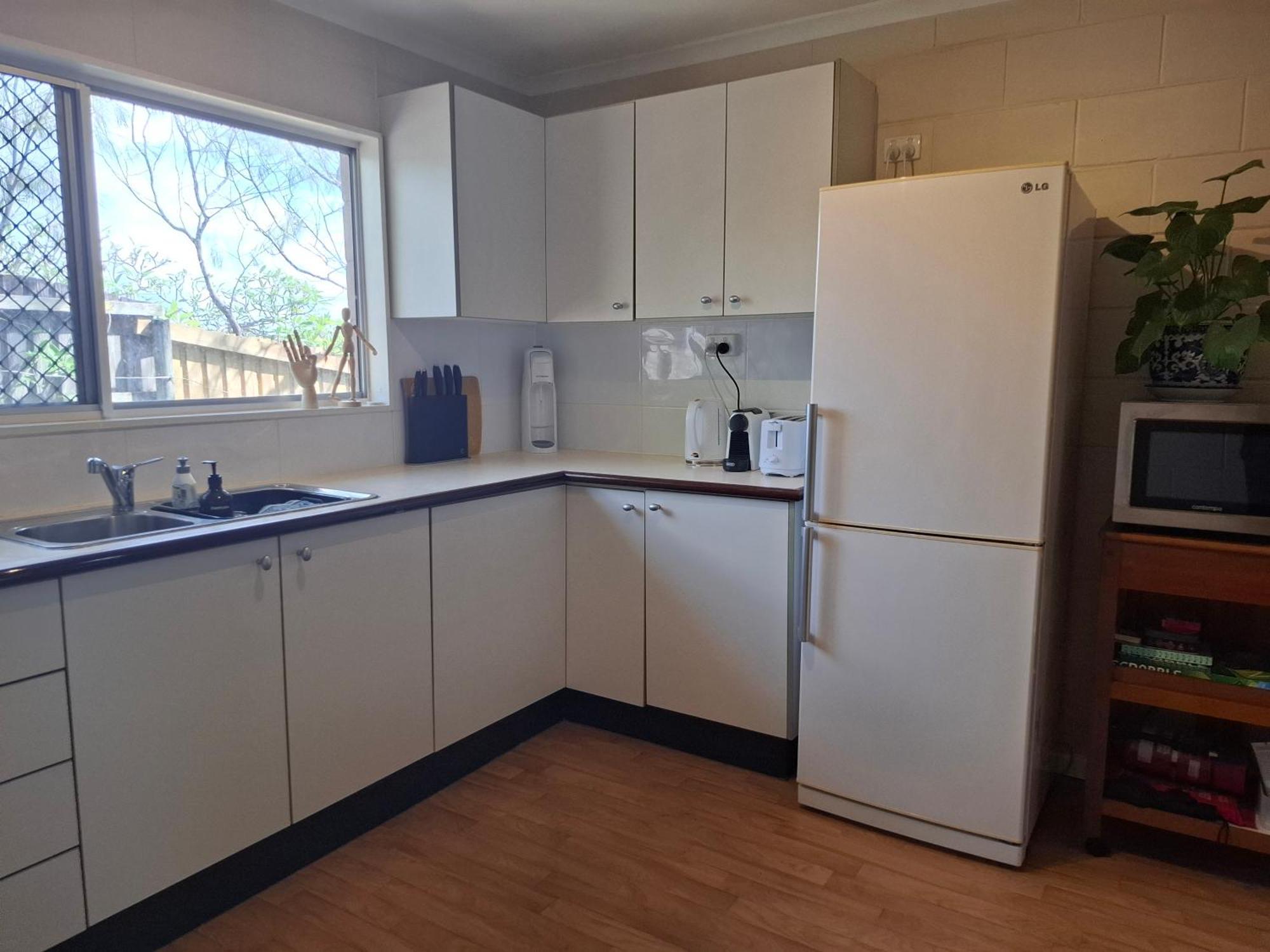 J & Ella'S Holiday House - 2 Bedroom, 2 Bathroom Home Cooktown Extérieur photo